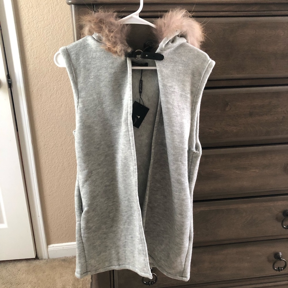 Women’s Vest w/Raccoon Fur